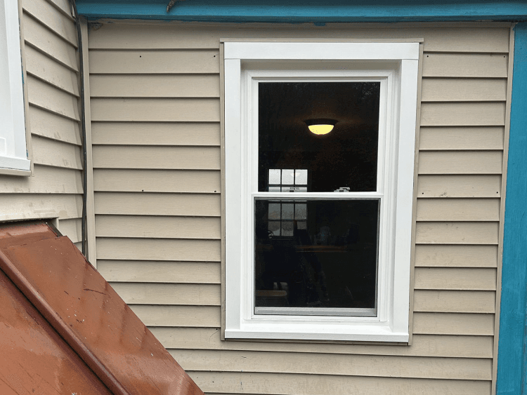replacement-windows-in-brimfield-ma-750x563.png